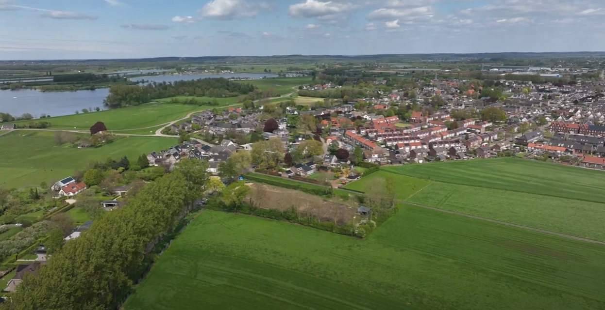 De Hoeksteen, Maurik